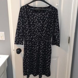 GAP navy 3/4 length cherry 🍒 dress! Light weight!